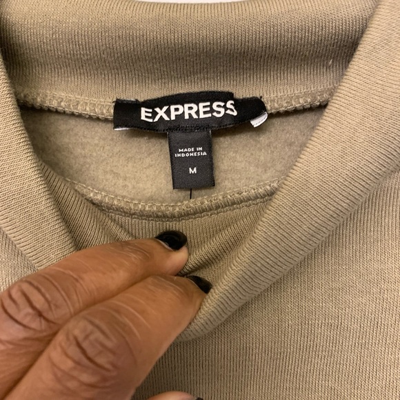 Express top - Picture 3 of 5
